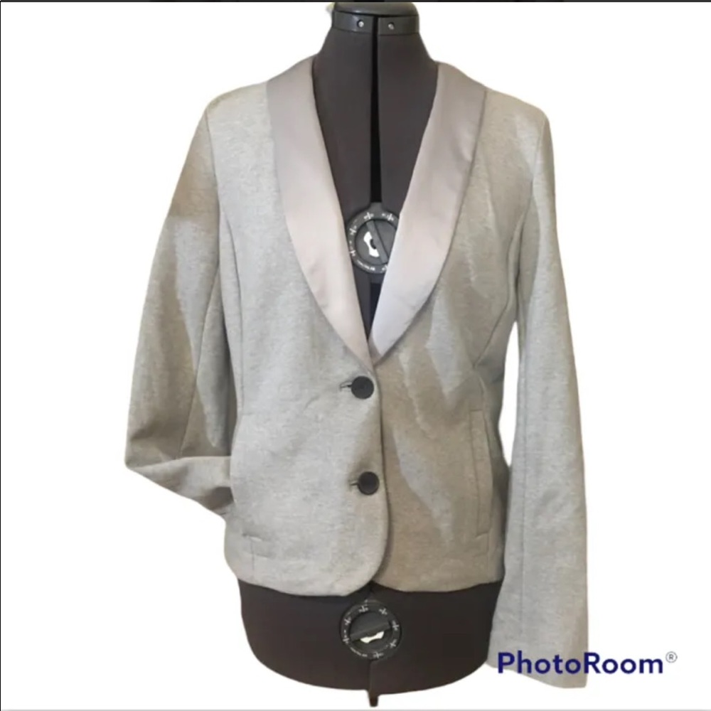GAP Grey Satin Collar Soft Knit Blazer Size Medium